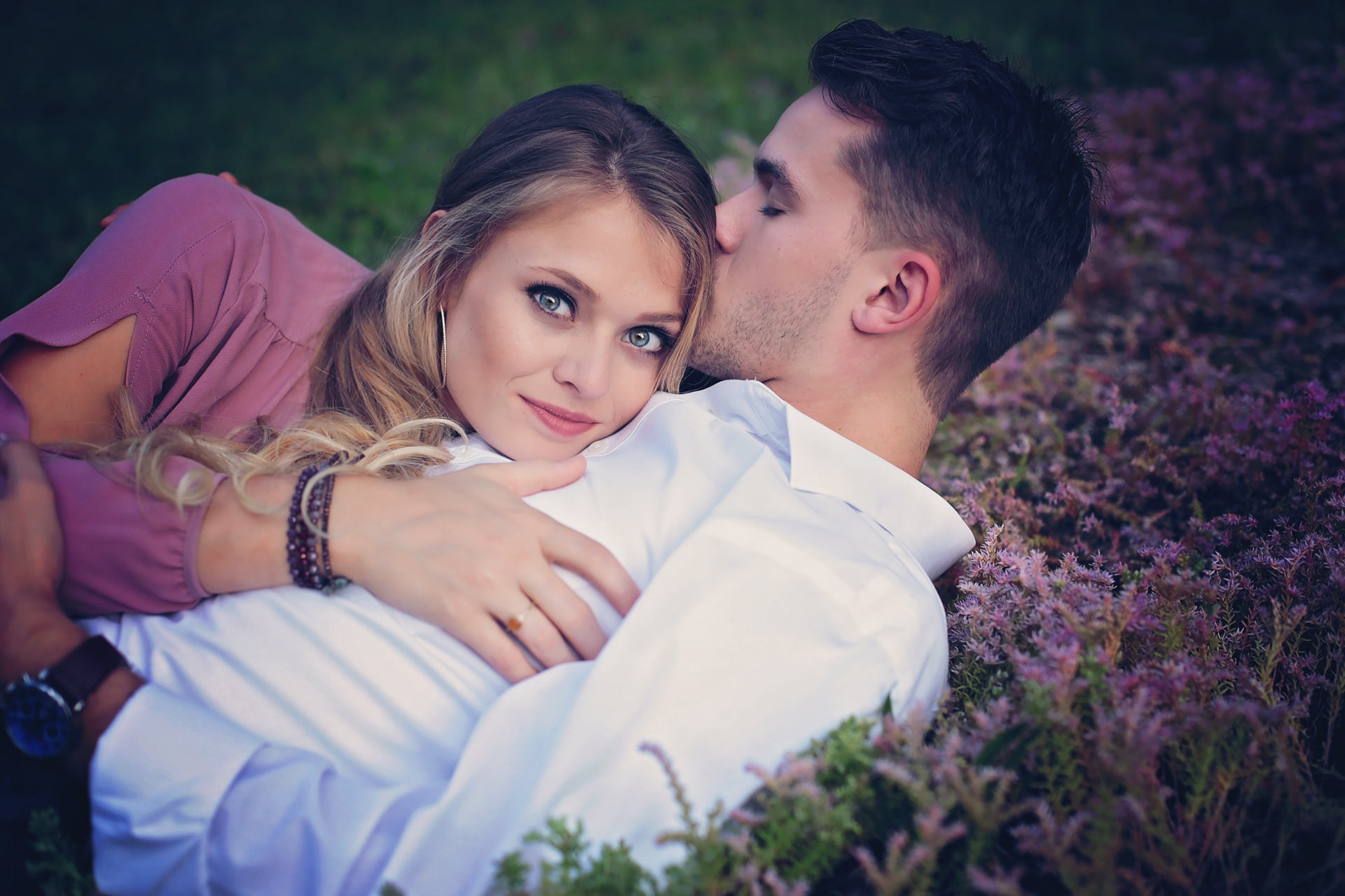 Editorial Styled Engagement Shoot in Liepers Fork